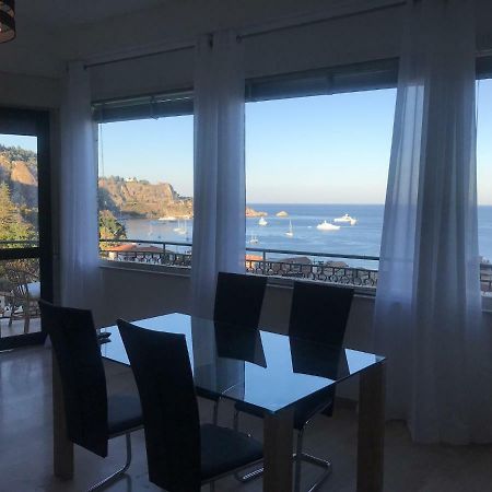 Baia Taormina Apartment จีอาร์ดีนี นักซอส ภายนอก รูปภาพ