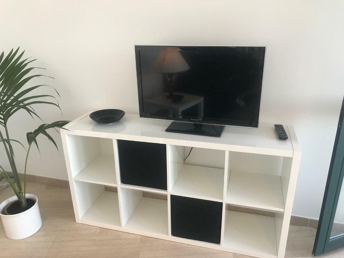 Baia Taormina Apartment จีอาร์ดีนี นักซอส ภายนอก รูปภาพ