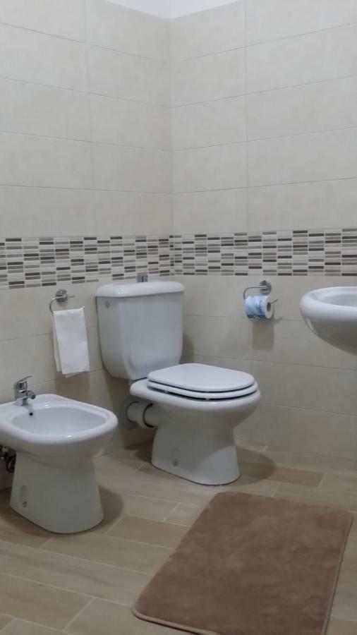 Baia Taormina Apartment จีอาร์ดีนี นักซอส ภายนอก รูปภาพ